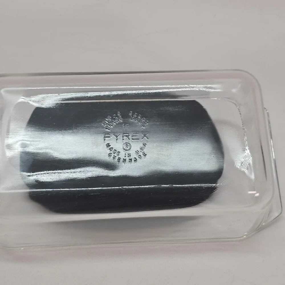 VTG PYREX 215-B Loaf Bread Pan Clear Borosilicate Glass 9x5x3